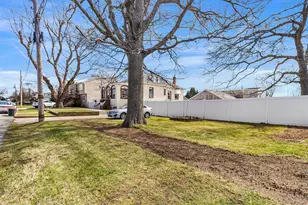 1517 10th St, West Babylon, NY 11704 - Photo 22