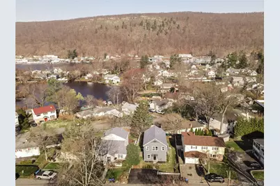 27 Windermere Avenue, Greenwood Lake, NY 10925 - Photo 36