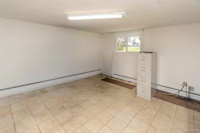 12 Crest Road, Danbury, CT 06811 - Photo 26