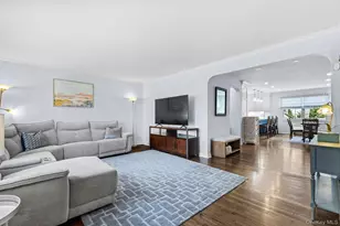 12 Lake Ave, Bronxville, NY 10708 - Photo 4