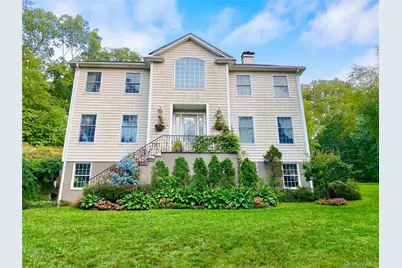 24 Wilafra Place, Northport, NY 11768 - Photo 1