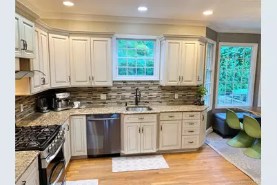 24 Wilafra Place, Northport, NY 11768 - Photo 14