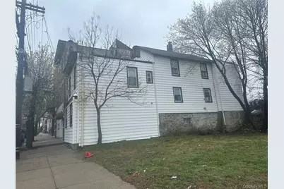 21 Drake Avenue, New Rochelle, NY 10805 - Photo 2