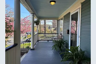 194 N Midland Avenue, Nyack, NY 10960 - Photo 2