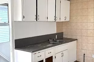 150-81 116th Dr, Jamaica, NY 11434 - Photo 8