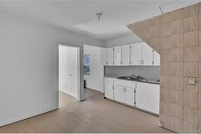 150-81 116th Road, Jamaica South, NY 11434 - Photo 14