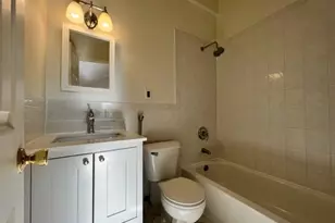 1305 Balcom Ave, Bronx, NY 10461 - Photo 22