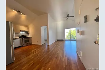 1305 Balcom Avenue, Bronx, NY 10461 - Photo 4