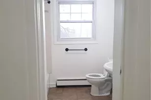 51 Hillandale Ave, White Plains, NY 10603 - Photo 10