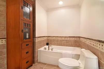 44 Trailhead Lane, Tarrytown, NY 10591 - Photo 18