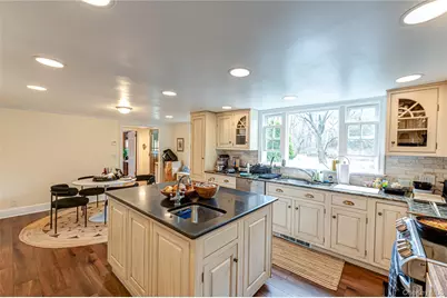 23 Pinetree Lane, Old Westbury, NY 11568 - Photo 10