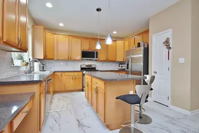 216 Roosevelt Drive, Fishkill, NY 12524 - Photo 12
