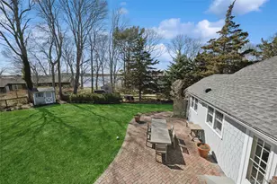 250 Oak Rd, New Suffolk, NY 11956 - Photo 18