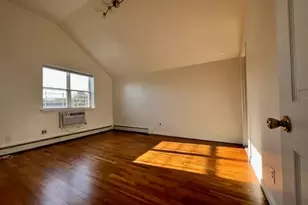 1307 Balcom Ave, Bronx, NY 10461 - Photo 12