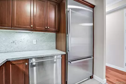 10 City Place #28F, White Plains, NY 10601 - Photo 8