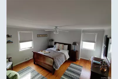 10 Hayes Road, Amityville, NY 11701 - Photo 4