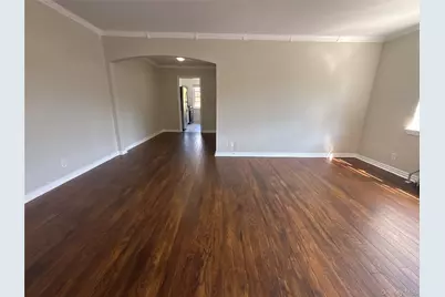 37 Spruce Street #2, Great Neck, NY 11021 - Photo 2