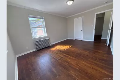 37 Spruce Street #2, Great Neck, NY 11021 - Photo 8