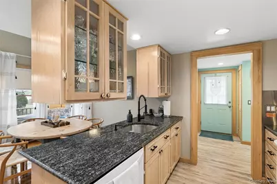 1050 Pine Avenue, Southold, NY 11971 - Photo 12