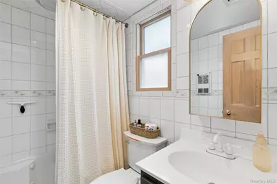 1050 Pine Avenue, Southold, NY 11971 - Photo 14