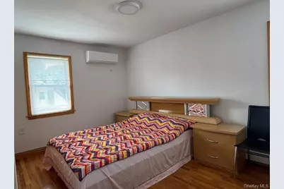 85-60 261st Street, Floral Park, NY 11001 - Photo 4