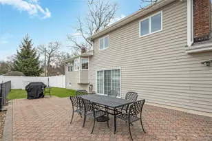 130 West Dr, Massapequa, NY 11758 - Photo 26