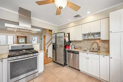 130 West Drive, Massapequa, NY 11758 - Photo 8