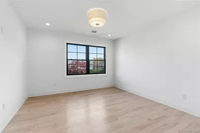 16 Otsego Place, Jericho, NY 11753 - Photo 8