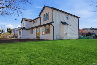 16 Otsego Place, Jericho, NY 11753 - Photo 42