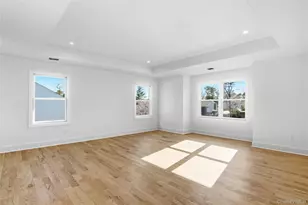 16 Otsego Pl, Jericho, NY 11753 - Photo 32