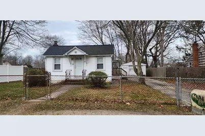 51 Hackensack Road, Mastic Beach, NY 11951 - Photo 2