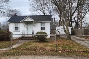 51 Hackensack Rd, Mastic Beach, NY 11951 - Photo 2