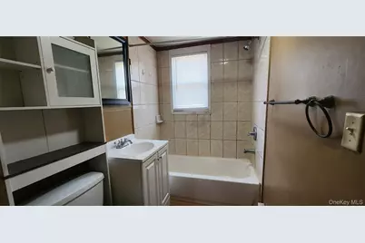 51 Hackensack Road, Mastic Beach, NY 11951 - Photo 12