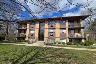 10 Oakwood Terrace, New Windsor, NY 12553 - Photo 2