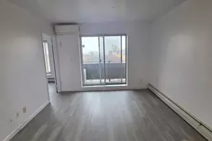 140-37 Cherry Ave, Flushing, NY 11355 - Photo 8