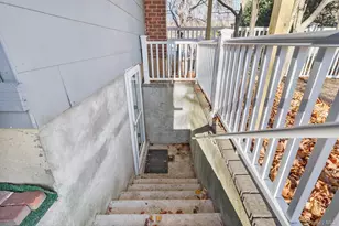 164 Colonial Springs Rd, Wheatley Heights, NY 11798 - Photo 34