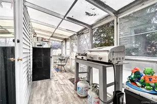 7 Winthrop Ln, Scarsdale, NY 10583 - Photo 40