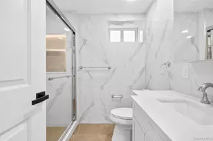 19 6th St, New Hyde Park, NY 11040 - Photo 20