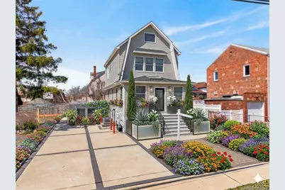 19 6th Street, New Hyde Park, NY 11040 - Photo 2