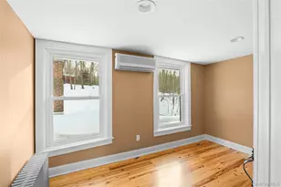 232 N Country Rd, Mount Sinai, NY 11766 - Photo 12