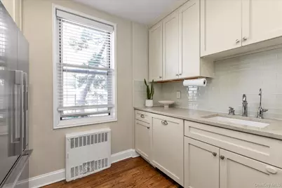 530 Dubois Avenue #16C, Valley Stream, NY 11581 - Photo 8