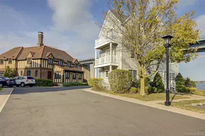 168-03 Powells Cove Boulevard #13, Whitestone, NY 11357 - Photo 4