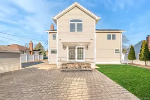 15 Chadwick Rd, Syosset, NY 11791 - Photo 36