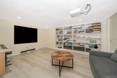 15 Chadwick Road, Syosset, NY 11791 - Photo 30