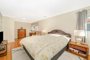 15 Chadwick Rd, Syosset, NY 11791 - Photo 26