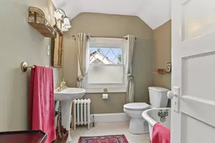 36 Howard Ave, White Plains, NY 10606 - Photo 24