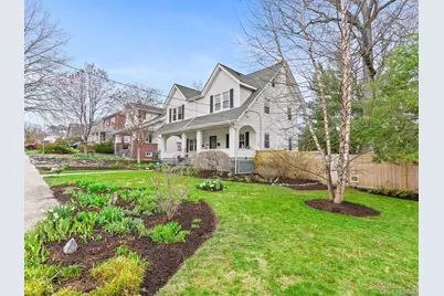 36 Howard Avenue, White Plains, NY 10606 - Photo 2