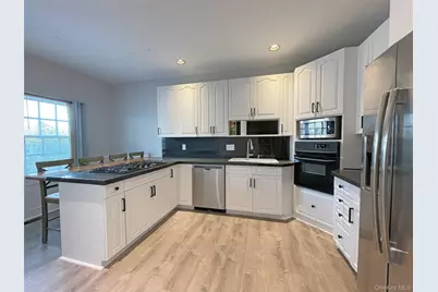 28 Home Place #A-2, Greenwich, CT 06830 - Photo 12