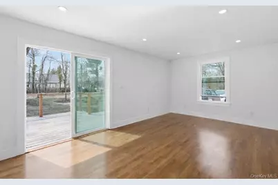 80 Swezey Street, Patchogue, NY 11772 - Photo 22
