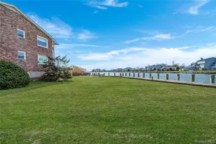 118 Fair Harbor Dr, Patchogue, NY 11772 - Photo 20